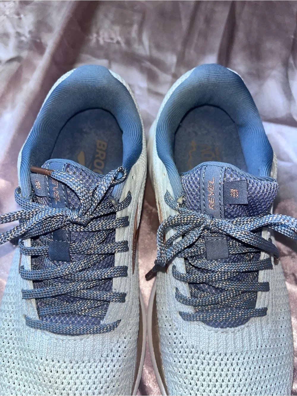 Brooks Women’s Gray Revel 3 Running Shoes with Rose Gold Logo
